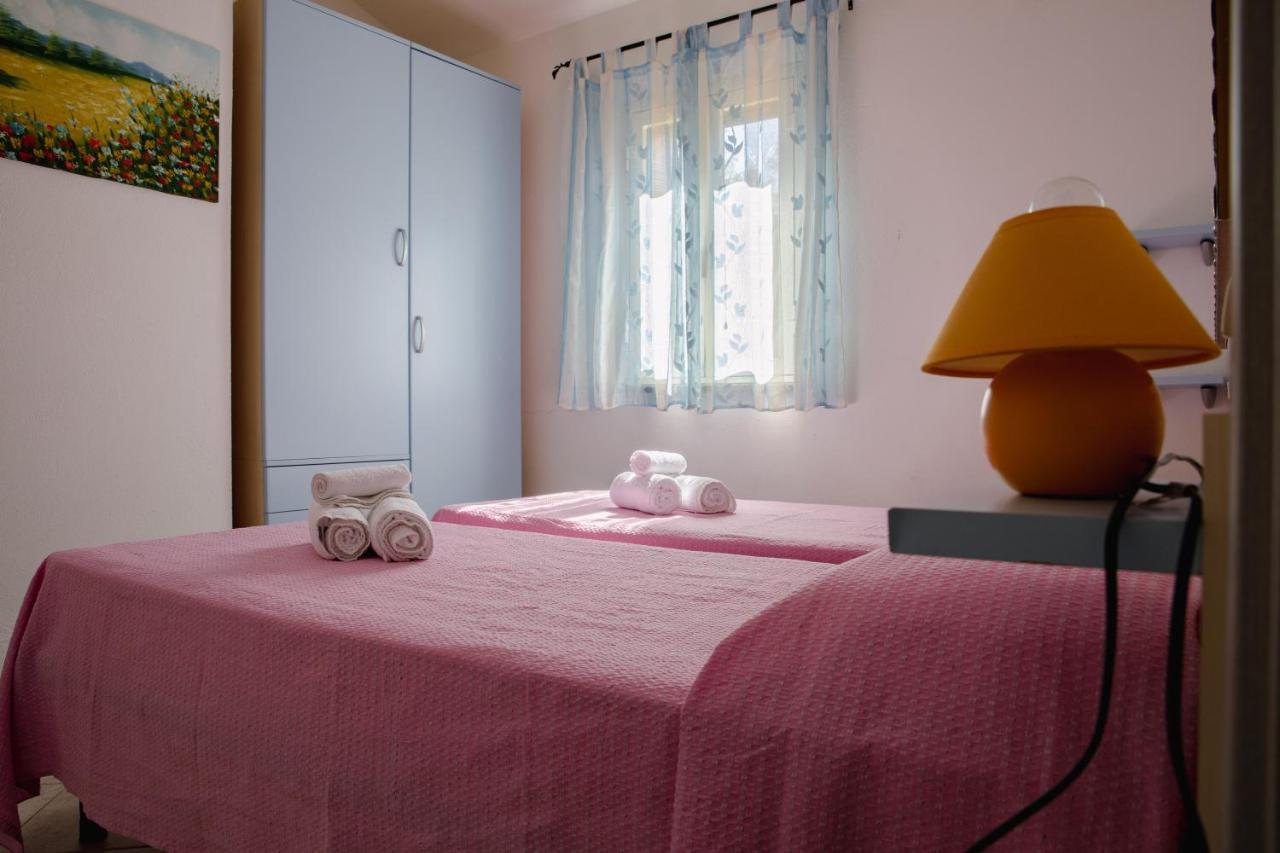 Appartamenti Costa - Budoni Sweet Home Tanaunella Kültér fotó