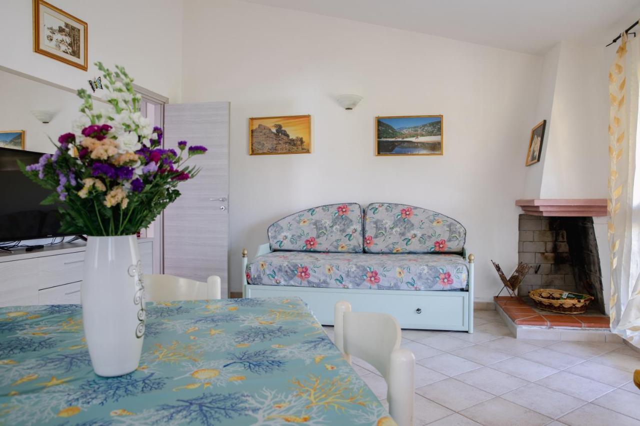 Appartamenti Costa - Budoni Sweet Home Tanaunella Kültér fotó