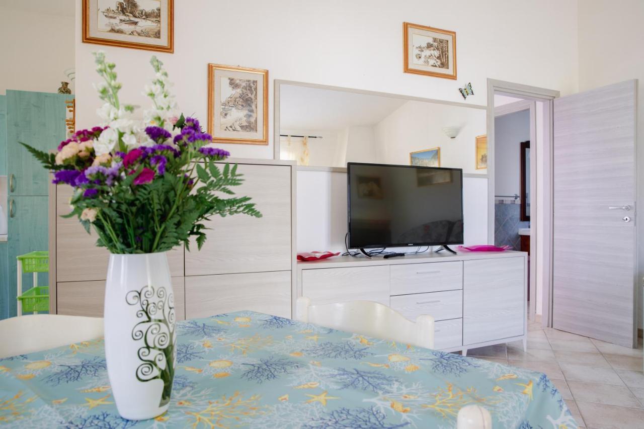 Appartamenti Costa - Budoni Sweet Home Tanaunella Kültér fotó